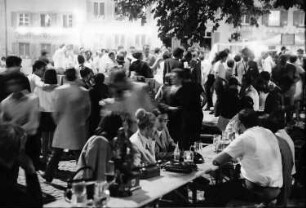 Freiburg: Grünwälderstraße, Gerberau; Fest an der Stadtmauer