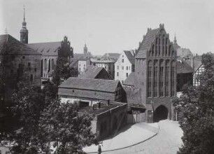 Stolp, Stadtansicht : Stolp (Stupsk/Polen). Stadtansicht mit Mühlentor und Marienkirche