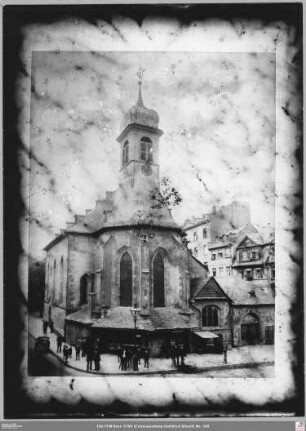Peterskirche von Osten, rechts Hinter der Peterskirche 11-17