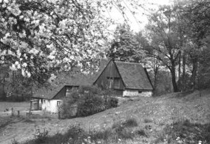 Schönfeld (Dresden-Schönfeld). Bockmühle (ehem. Wassermühle, E. 18. Jh.)