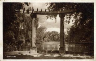 Postkartensammlung Weis mit Ansichten Karlsruhes. Stadtgarten