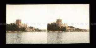 Borghese Palast auf der Insel im Gardasee