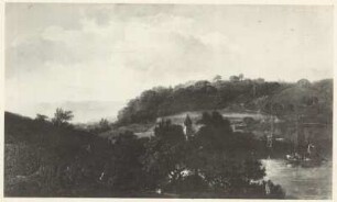 Flußlandschaft mit bewaldeten Anhöhen im Mittelgrund Dorf mit Kirchturm, rechts Lastkahn