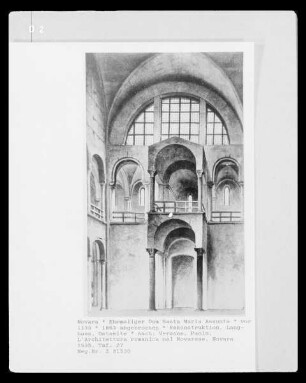 L'Architettura Romanica nel Novarese — Tafel 27: Rekonstruktion der Ostseite des Langhauses