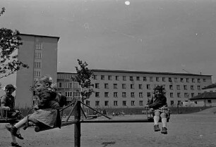 Kinderspielplatz auf dem Seminarplatz in der Südstadt hinter dem Arbeitsamt.