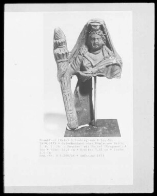 Demeter mit Fackel