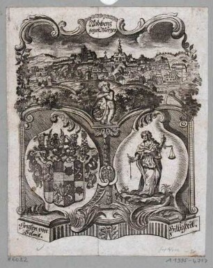 Stadtansicht von Radeberg bei Dresden von Osten, mit floraler Verzierung und in Kartuschen befindliche Wappen des Grafen von Solms und eine Darstellung der Justitia