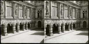La Rochelle, Galerie und Ehrenhof des Rathauses