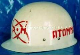 Schutzhelm "Atommasch"