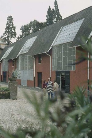 Rom. Villa Massimo. Front der Atelierhäuser
