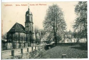 Lohmen. Kirche mit Pfarrhaus