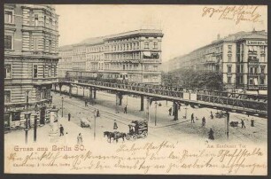 Ansichtskarte Hochbahn, Straßenkreuzung mit Lastenkarren und Pferdekutsche mit Aufschrift, Kottbusser Tor