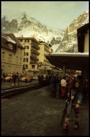 Grindelwald: Parkuhren für Skier [Haltestelle]