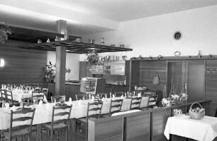 Inbetriebnahme der renovierten Gaststätte "Rhein-Restaurant" in Rappenwört.