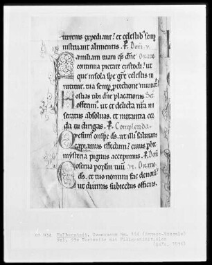 Missale, Ms. 114, folio 93 verso, Textseite mit Filigraninitialen
