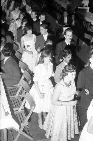 9. Tagung 1959 Physiker; Studentenabend Stadthalle Lindau: Polonaise von oben