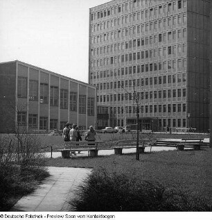 Dresden. Pädagogische Hochschule, Lehrgebäude II. Außenansicht
