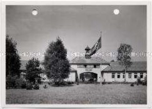 Berlin, Olympisches Dorf, Eingang