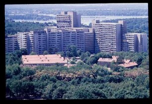 Beivedere-Heerstr. 3.7.76.