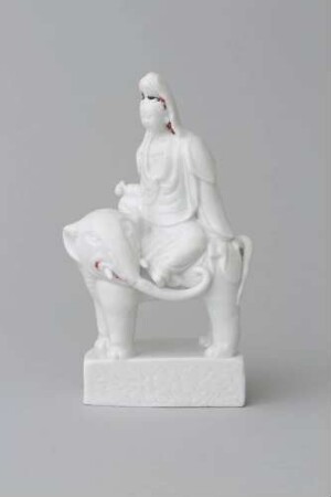 Guanyin 觀音 auf Elefant