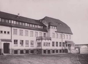 Moritzburger Weg : Dresden-Hellerau, Deutsche Werkstätten, Verwaltungsgebäude, Ansicht vom Hof aus