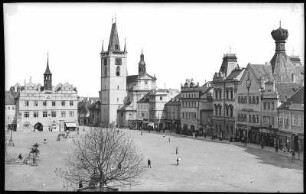 Leitmeritz. Markt mit Rathaus, Stadtturm mit Stadtkirche und Kelchhaus