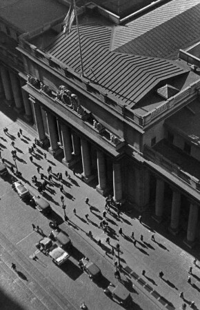 Blick vom Hotel Pennsylvania auf Pennsylvania Station, New York