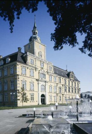 Großherzogliches Schloss & Landesmuseum für Kunst und Kulturgeschichte