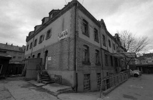 Abbruch des alten Bäckereigebäudes im Hinterhof Luisenstraße 24