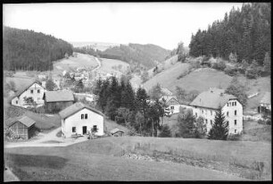 Niederpöbel. Blick auf Niederpöbel
