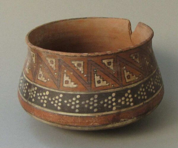 Clay vessel