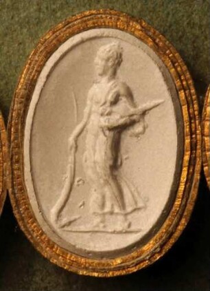 Stehende Göttin mit Füllhorn (Pales?) (Daktyliothek, Erstes Mythologisches Tausend)