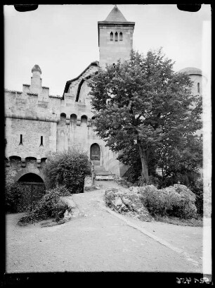 Mödling: Veste Liechtenstein, Eingang