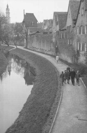 Donauwörth: alte Stadtmauer an der Wörnitz