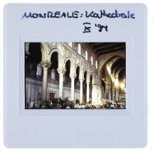 Monreale, Kathedrale : Innenansicht Arkaden Langhaus