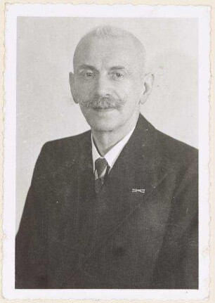 Hugo Steffen, Bürobeamter Lohnbüro