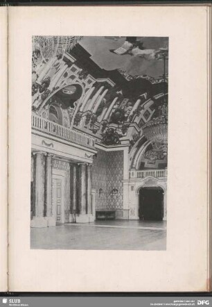 Festsaal eines zeitgenössischen Bauwerkes