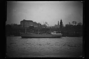 Anneliese Gleue (1952), Gleue, Hamburg