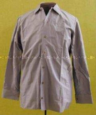 Hemd zur Uniform des Deutschen Roten Kreuzes der DDR - Bahnhofsdienst
