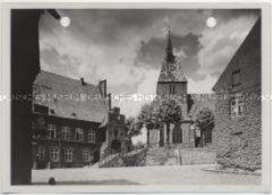 Mölln, Rathaus und Kirche St. Nicolai