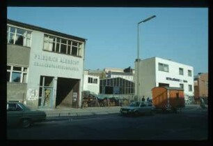 Diapositiv: Skalitzer Str. 131-129, 1991