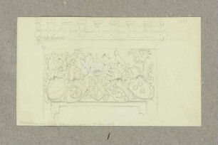 Mit Wappen geschmückter Türsturz (?) im Hof der Sebastianskapelle in Ladenburg