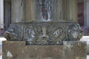 Hygieia-Brunnen — Wasserspeier