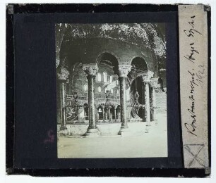 Istanbul, Hagia Sophia : Innenansicht aus Konche in Hauptraum