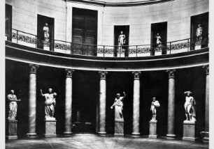 Blick in die Rotunde im Alten Museum