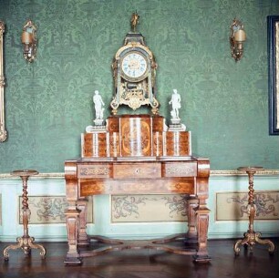 Schloss Weißenstein. Arbeitszimmer. Schreibkabinett mit Aufsatz