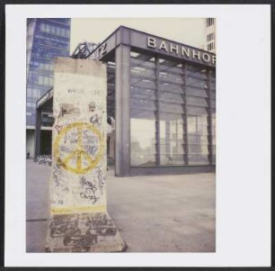 Mauerstück am Potsdamer Platz