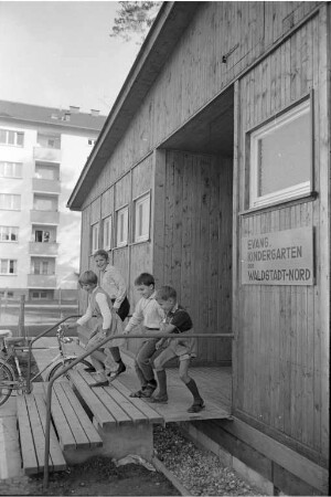 Eröffnung des evangelischen Kindergartens Waldstadt-Nord.