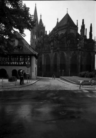 Freiburg: Münsterbauhütte und Münsterchor, Herrenstraße