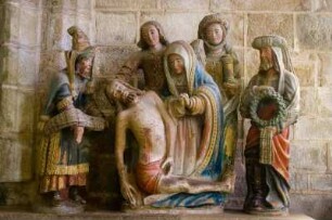 Frankreich. Bretagne. Finistere. Locronan. Eglise Saint Ronan. 15 Jahrhundert. Kreuzabnahme. 16 Jahrhundert